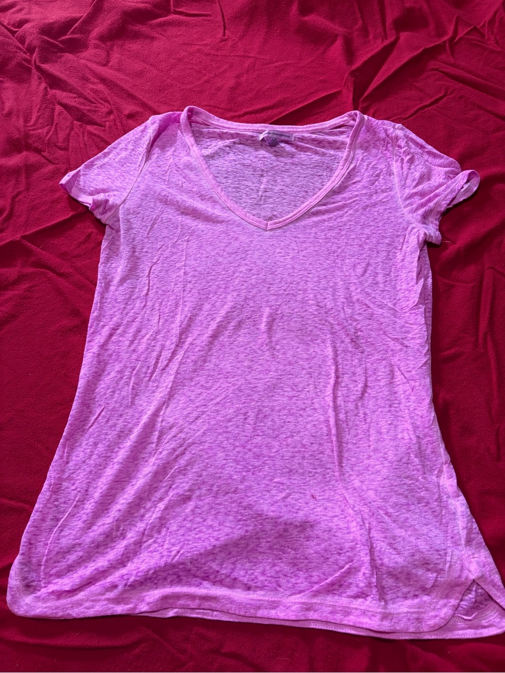 American Eagle Outfitters Light Pink V-Neck Short Sleeve Tee